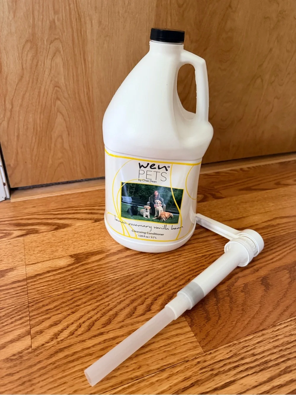 WEN by Chaz Dean Pets 1 Gallon Conditioning Cleanser - Lemon Rosemary NEW